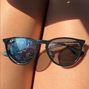 Ray Ban (hardly worn)